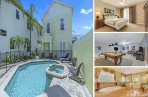6 Bedroom Pool Home with Golf Course Views, Kissimmee